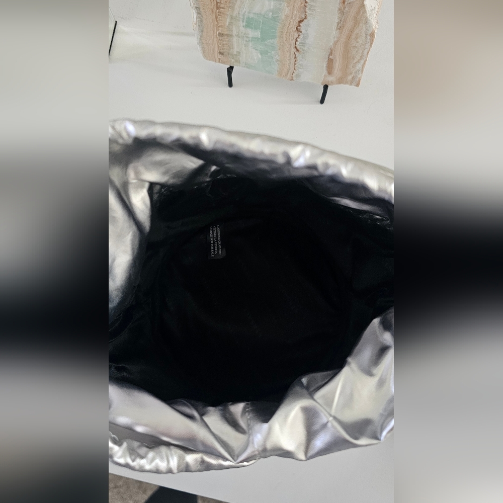 NWOT Versace Parfum Black Bucket Mini Crossbody - Picture 4 of 4